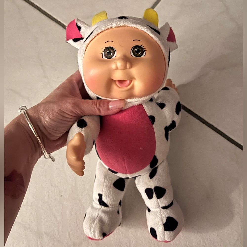 Cabbage Patch Kids Cuties Collection, Clara Cow Cutie Baby Doll
